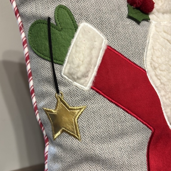 NWT ISAAC MIZRAHI SANTA DANGLE LEGS 20 X 20 THROW PILLOW
SANTA BELT - Picture 5 of 10